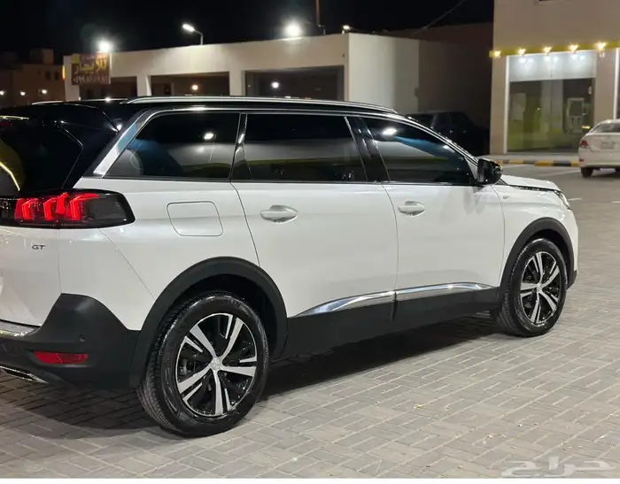 بيجو 5008 - موديل 2024 - أعلى فئة GT - مالك أول أصيل 3