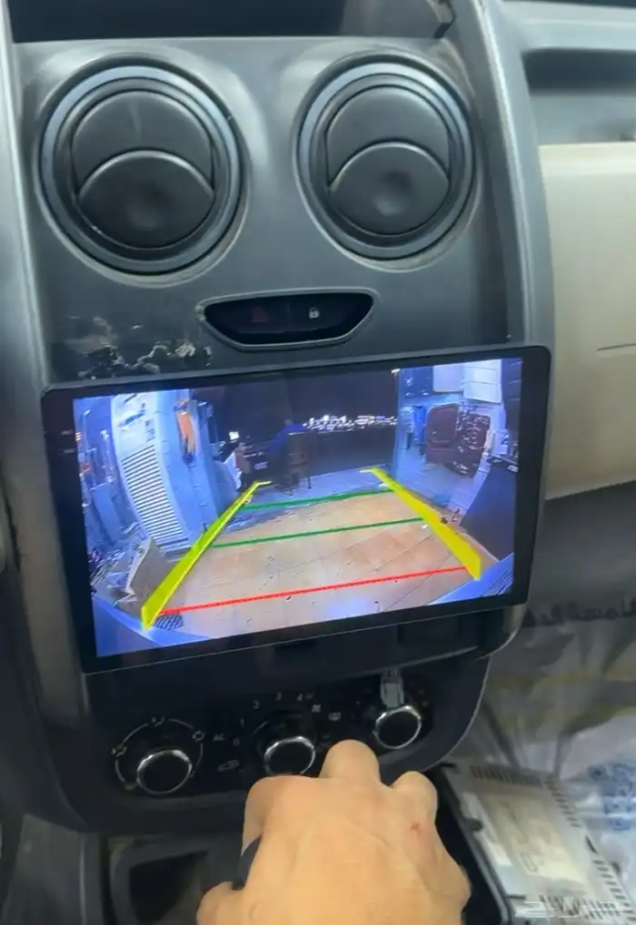 شاشه رينو داستر 1
