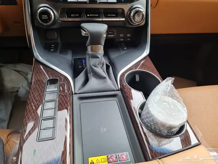 لكزس LX600 BB موديل 2025 اسود ملكي فل كامل 18