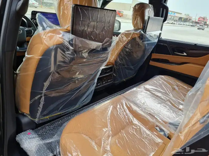 لكزس LX600 BB موديل 2025 اسود ملكي فل كامل 10