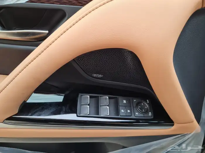 لكزس LX600 BB موديل 2025 اسود ملكي فل كامل 22