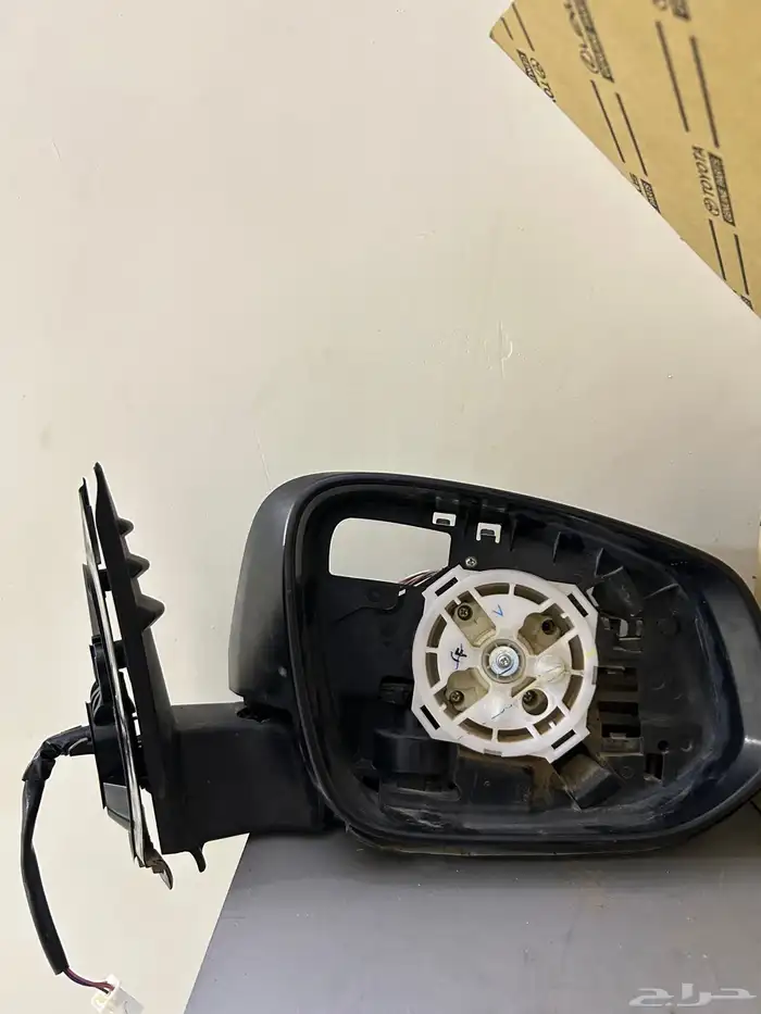 مراية هايلوكس يمين 2020 0