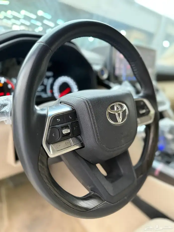 VX ( ديزل ) 2022 8