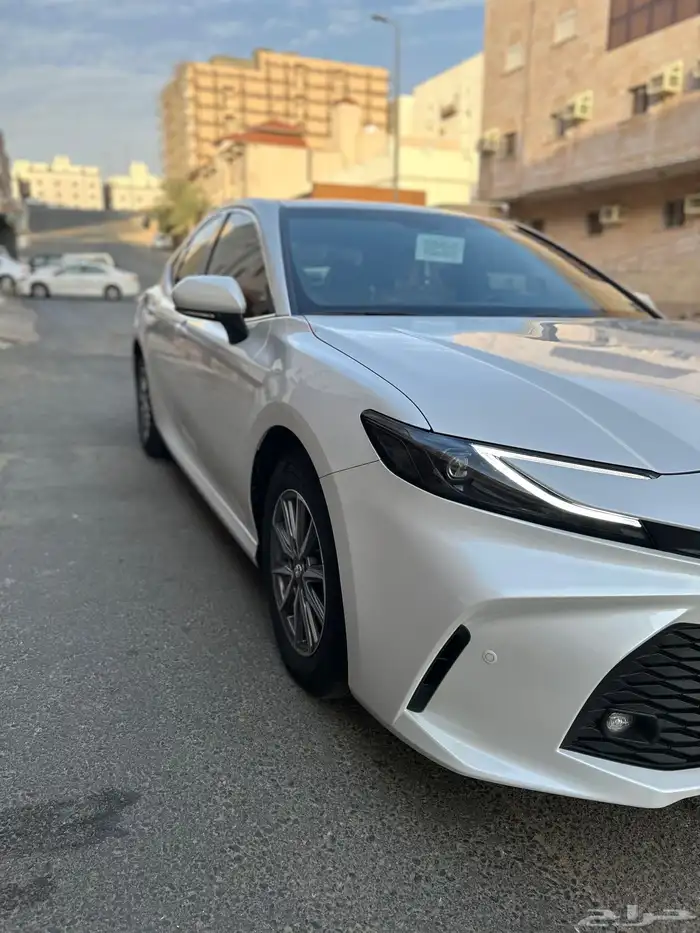 للبيع كامري 2025 E 2