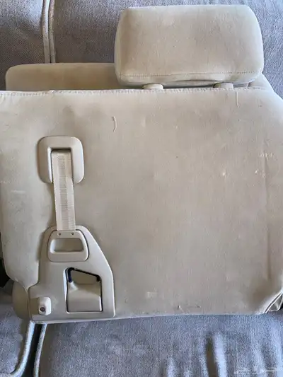 للبيع قطع نيسان وتيوتا هذرز ودبه وغرفه وفلتر وكاله 34