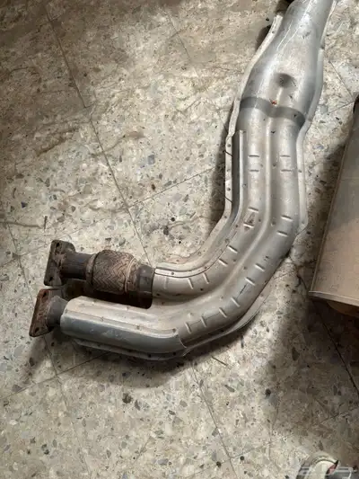 للبيع قطع نيسان وتيوتا هذرز ودبه وغرفه وفلتر وكاله 5
