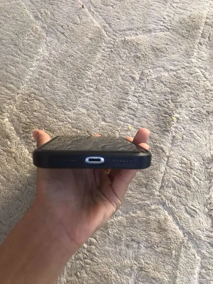 جوال ايفون XR 3