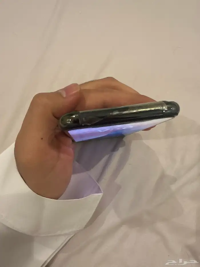 آيفون 11 برو 5