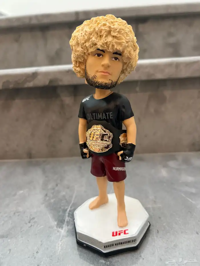 مجسم المقاتل حبيب khabib nurmagomedov bobblehead 0