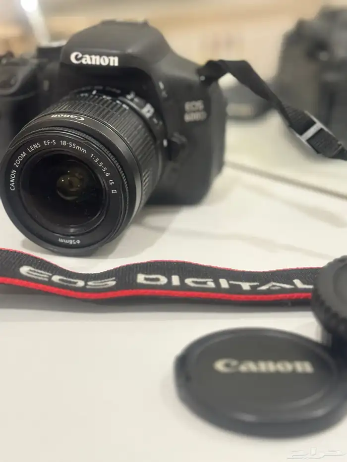 لبيع كاميرا كانون 600D 0