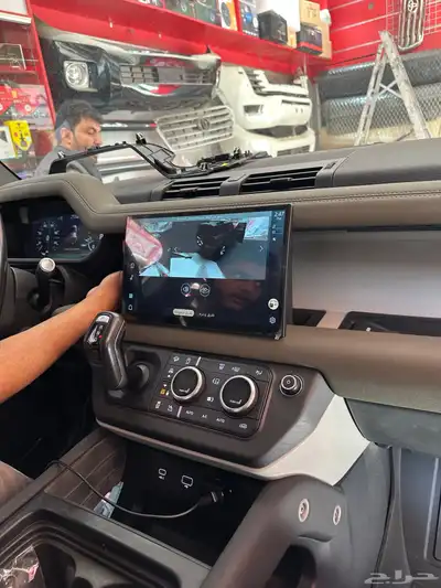 Defender big screen 2022-2024 model 4