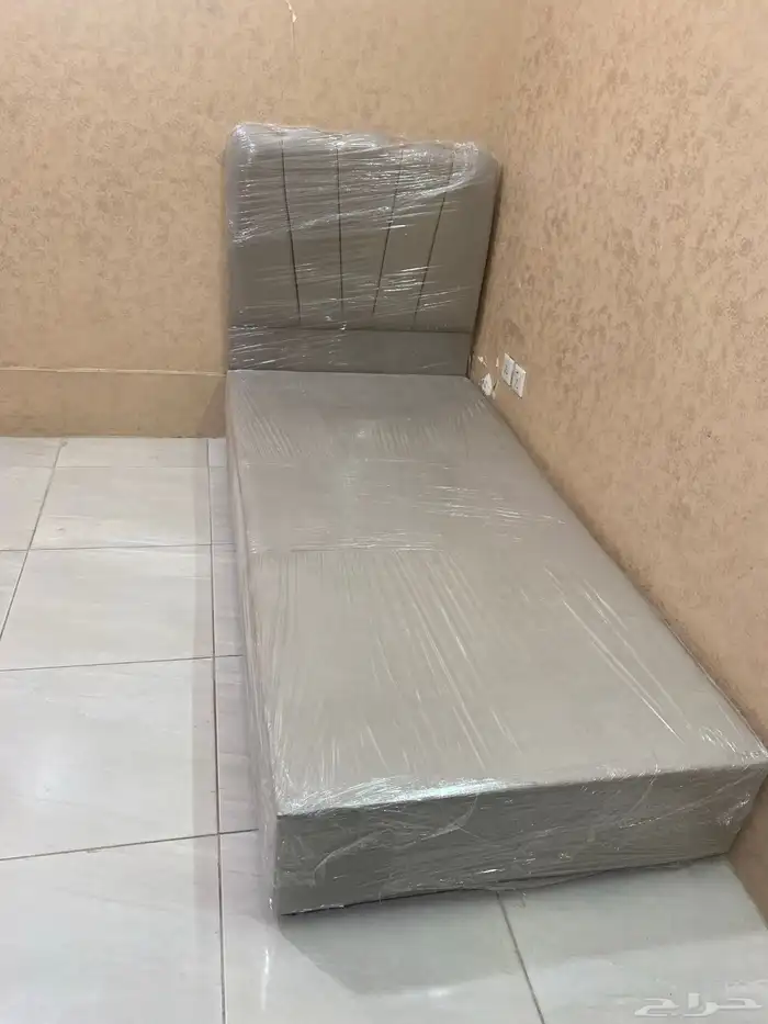 يتوفر سرائر خشب بوكسات فندقي نوعيات ممتازة 0