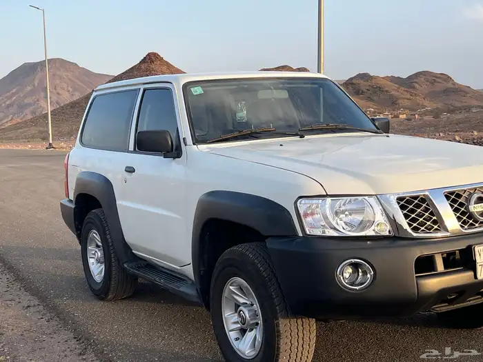 جيب نيسان ربع 4500 موديل 2009 4