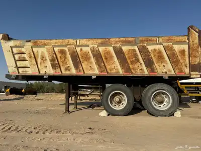صندوق قلاب نظيف للبيع 2