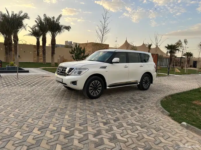للبيع باترول 2015 نص فل 3
