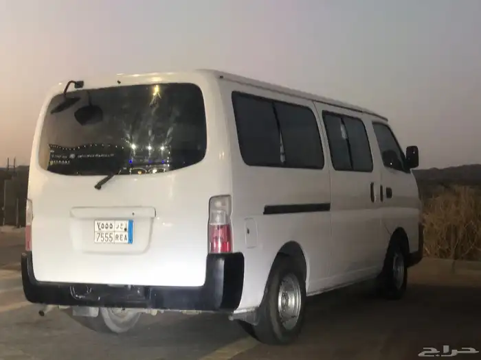 باص للايجار نظيف مكيف 15 راكب 0