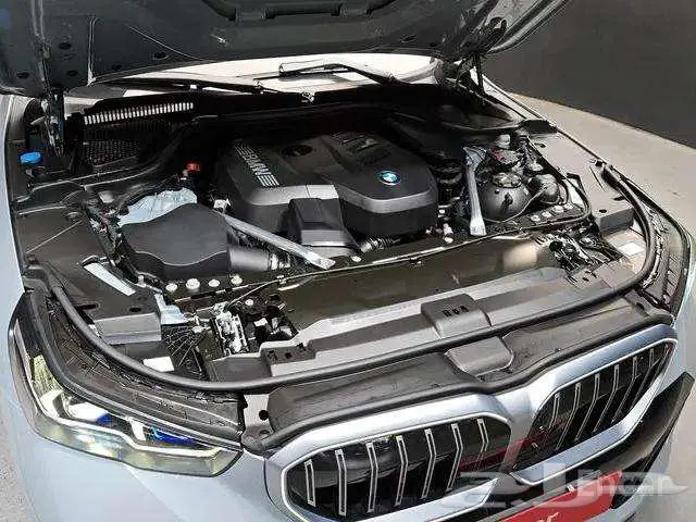 بي ام دبليو 530 فل كامل 2024 تم تم البيع 13