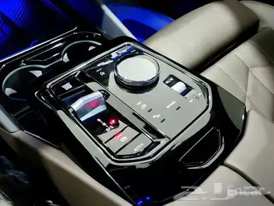بي ام دبليو 520i 2024 15