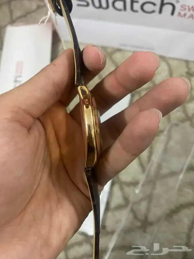 للبيع ساعة رجالية من سواتش Swatch السويسرية 2