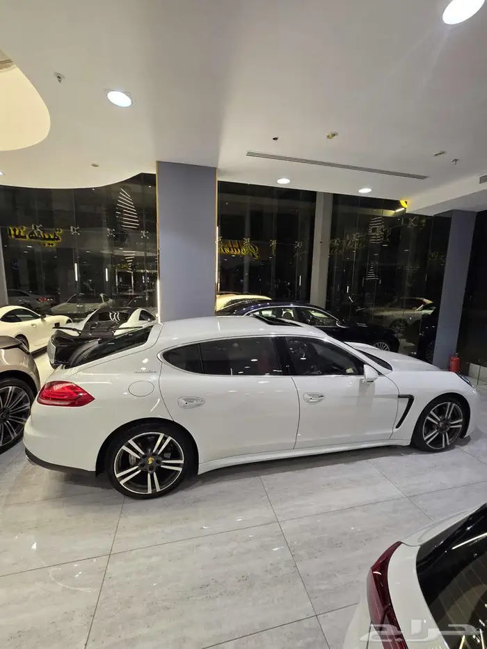 بورش باناميرا 2014 مخزن ماشي 13 الف فل كامل Porsche 28