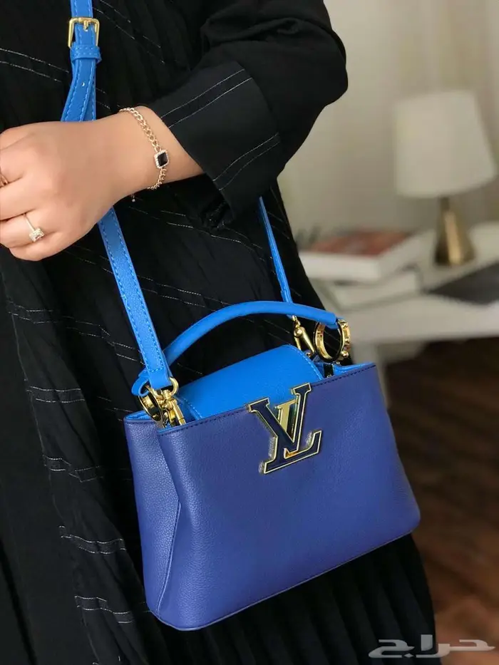 شنط نسائي LV 17