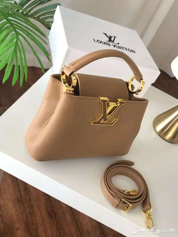 شنط نسائي LV 33