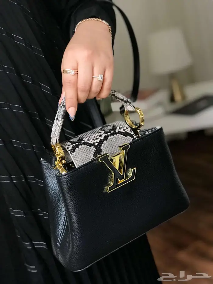 شنط نسائي LV 7