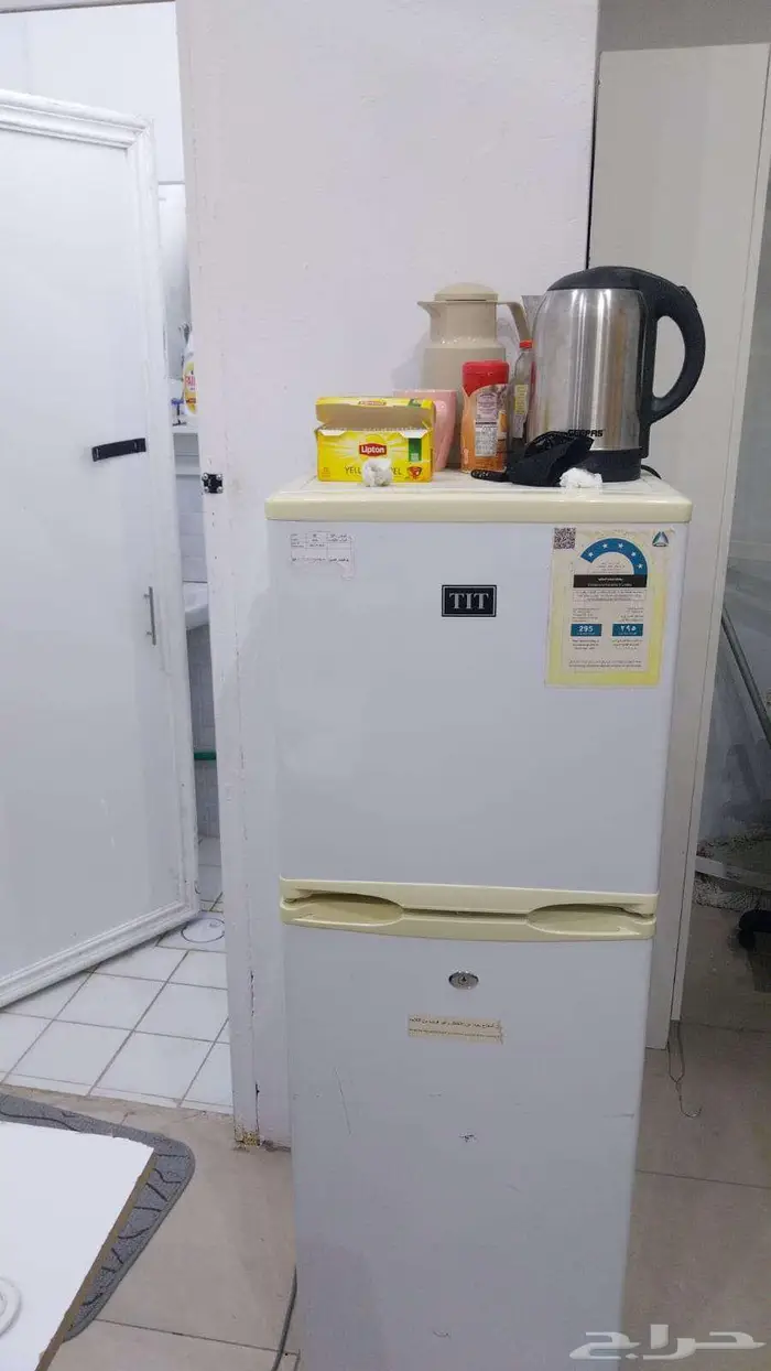 فرصة للبيع محل عبايات ومشغل 3