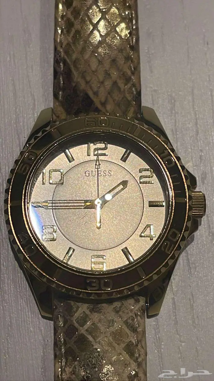 GUESS WOMEN WATCH 0