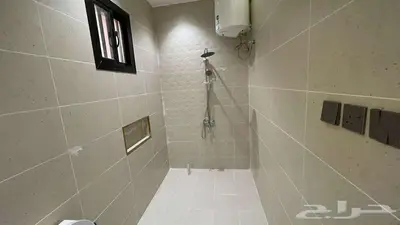 فلل للبيع فخمه بسعر شقه 8