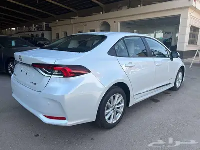 تويوتا كورولا مطور 2.0 بنزين 2025 متاح اقساط و كاش 2