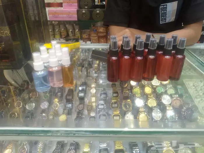 دبش كامل للبيع من ع توزيعات الفرح توزيعات العيد تولات وبخور 0