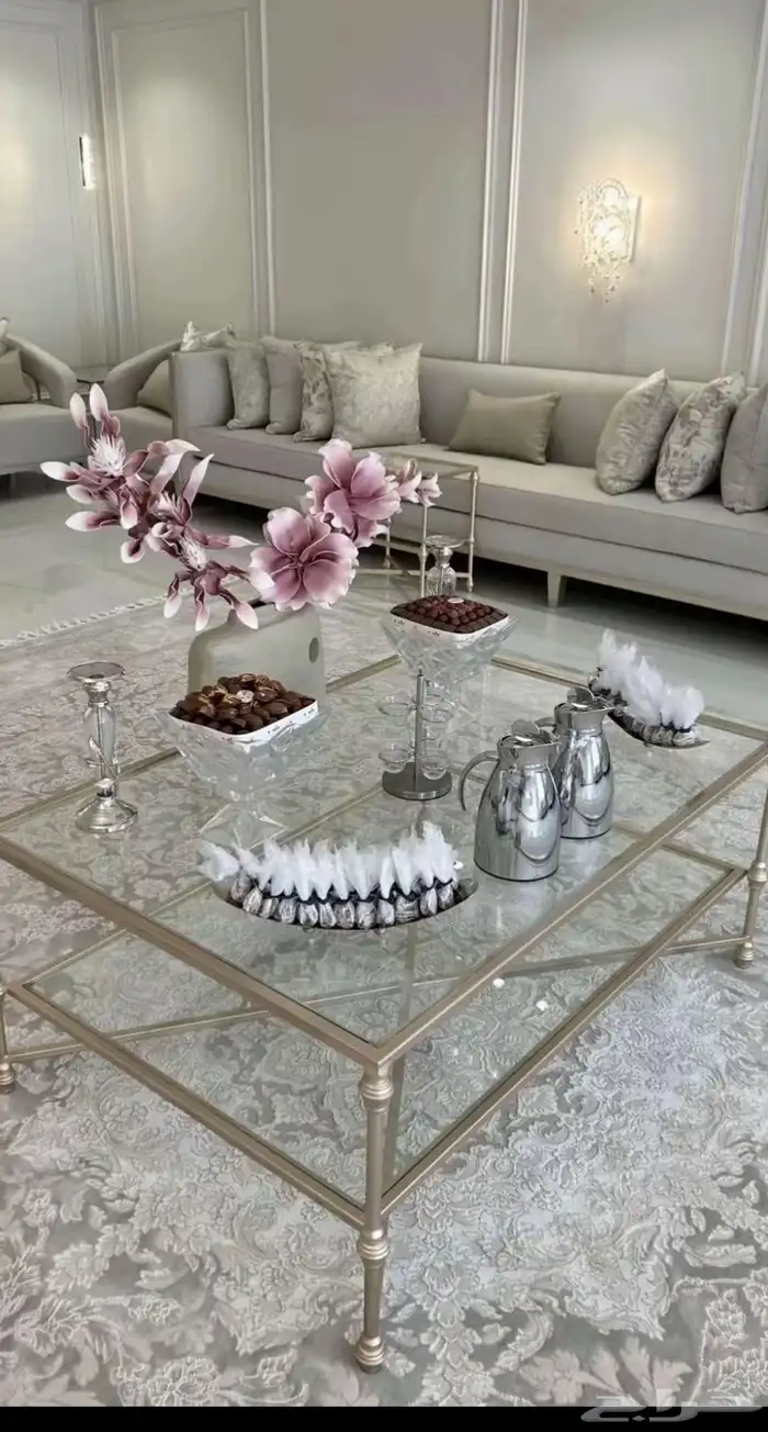 طاولات تفصيل 1