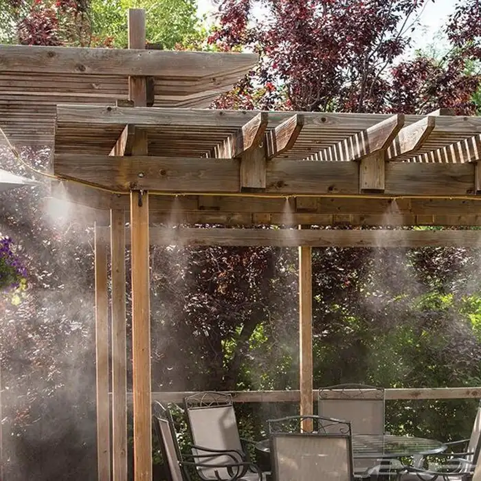 ضباب و رذاذ لتبريد وتلطيف الأجواء والجلسات الخارجية 0