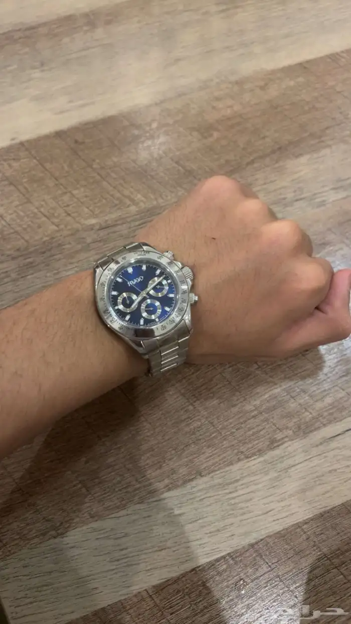 ساعه نظيفه شبه جديده 2