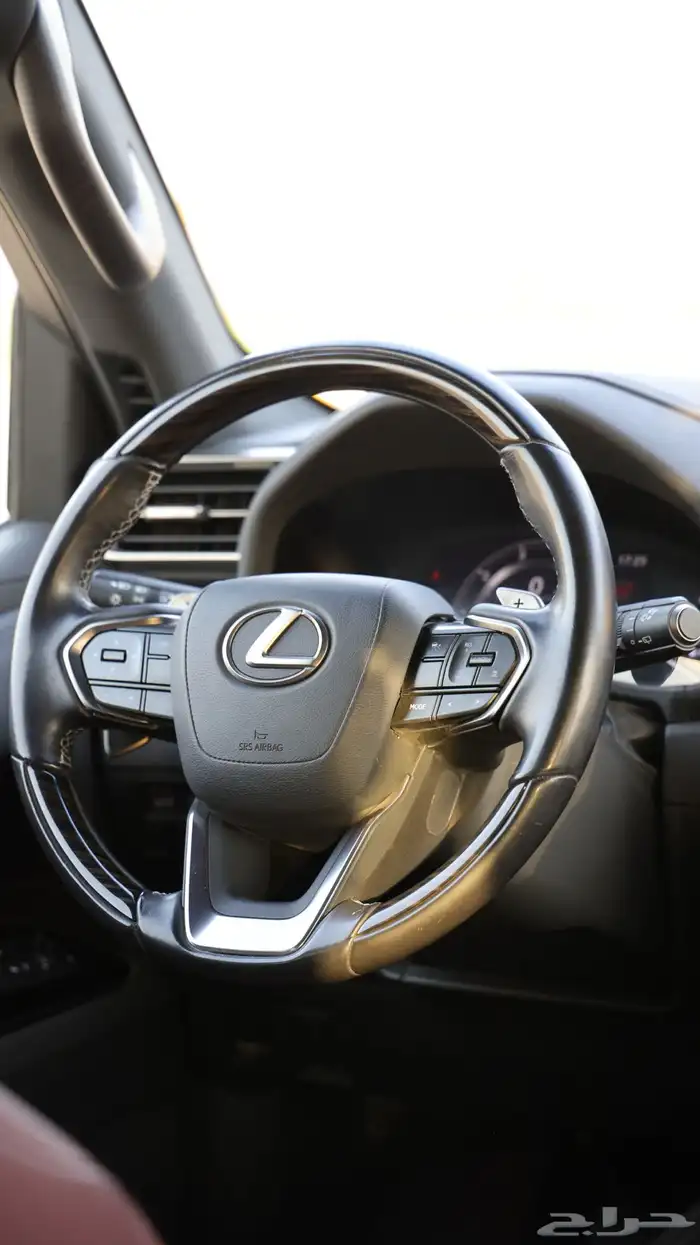 لكزس LX600 .. وكالة (( تم البيع )) 31