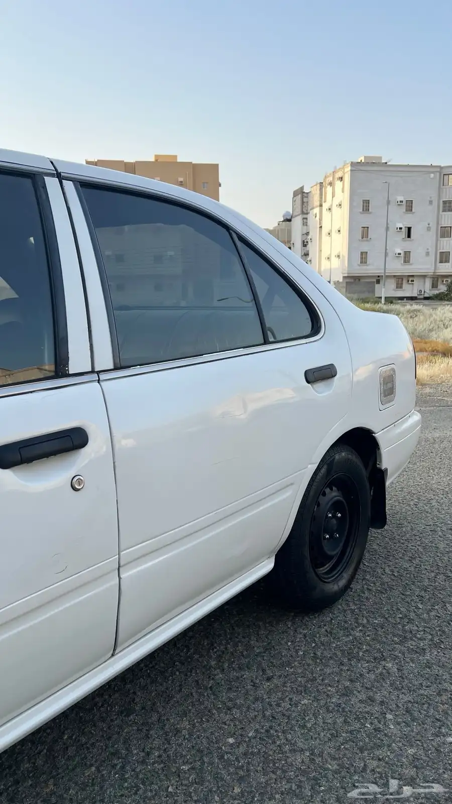 نيسان صني موديل 1996 2
