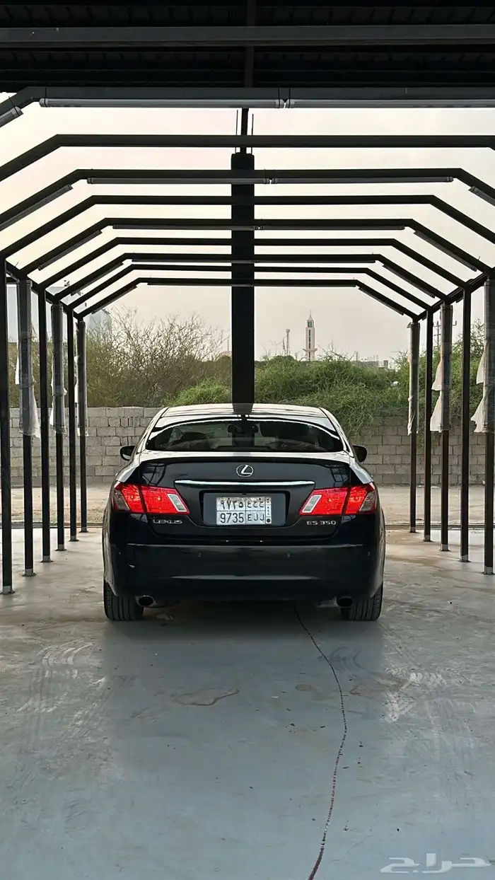 لكزس اي اس 350 8