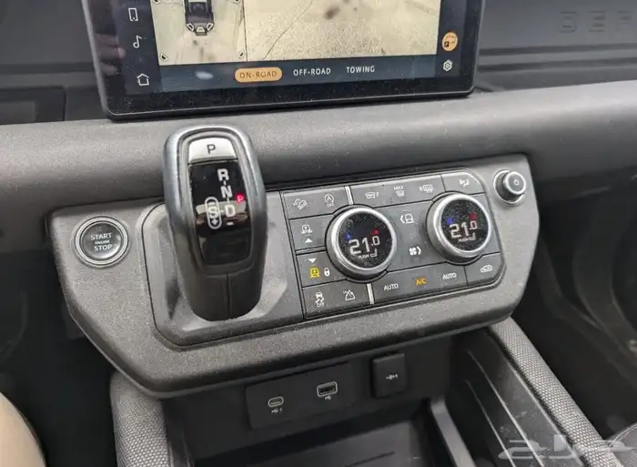 لاند روفر Land Rover Defender 90 X-Dynamic SE موديل 2022 10