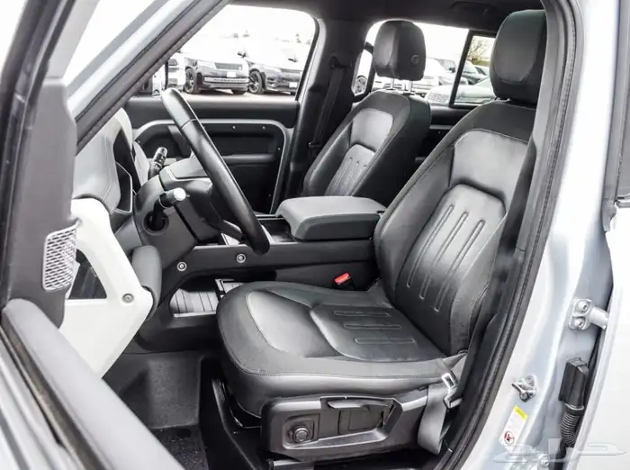 لاند روفر ديفيندر Land Rover Defender 110 SUV موديل 2021 11