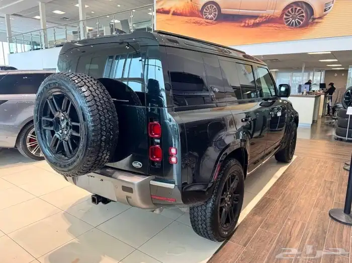 لاند روفر ديفيندر Land Rover Defender 110 S SUV موديل 2023 2