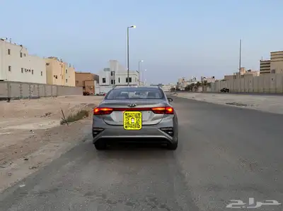 السيارة مباعه كيا سريتو 10