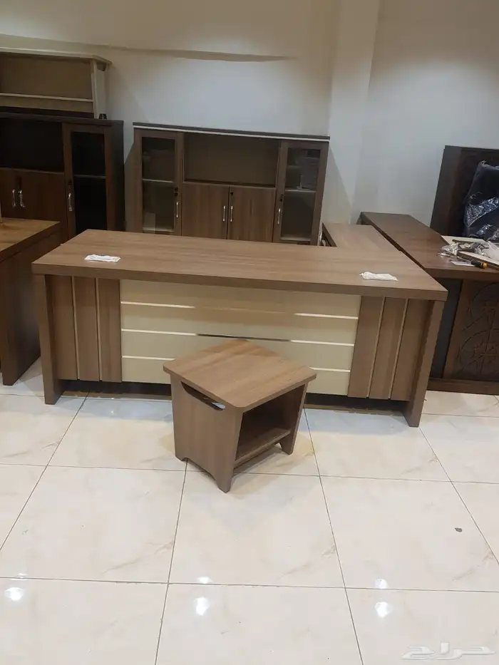 جديد مكاتب مدير طقم كامل جلد اسود و كراسي مكتبي و مكتب 37