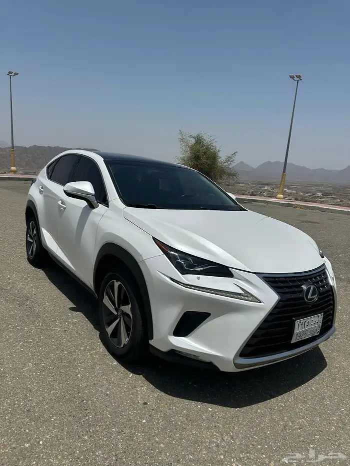 لكزس NX300 5