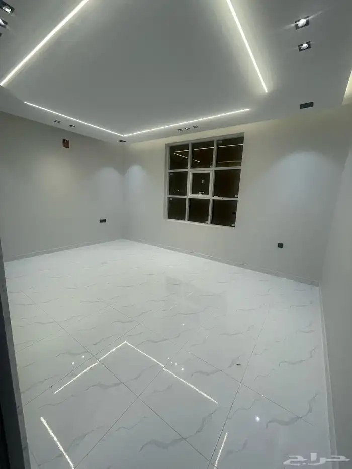 عماره مكونه من4 أدوار مخطط ب حي السويس 14