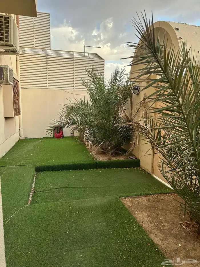 فيلا للبيع في حي الإسكان الشمالي في المدينة المنورة 7