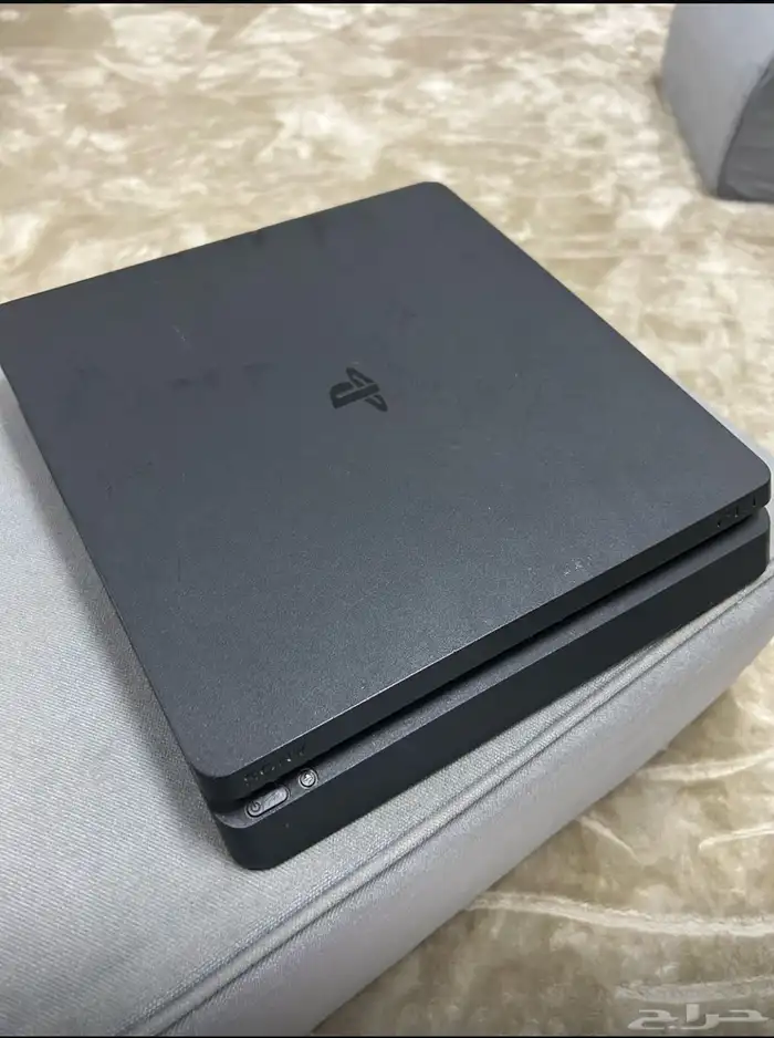 سوني 4 برو للبيع بدون أغراض نضيف جدا 1