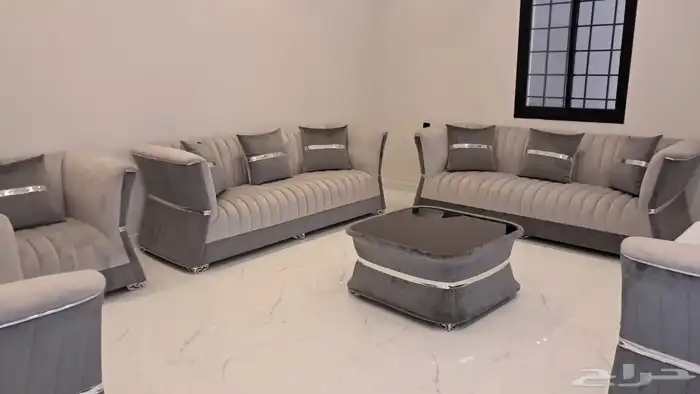 عدد ثلاثه كنب شبه جديد لم يستخدم 0