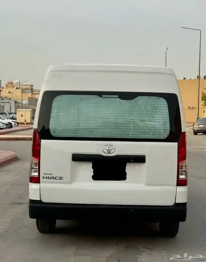 تويوتا هايس سقف عالي 2021 4