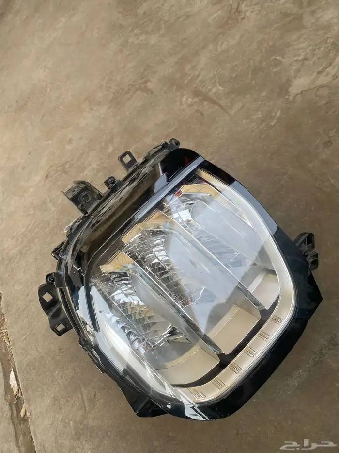 شمعه يسار ميتسوبيشي اوتلاندر 2